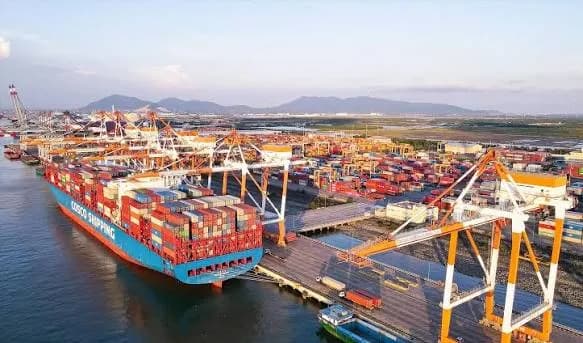 NGÀNH CẢNG BIỂN TẠI VIỆT NAM: Tiềm năng mở rộng?